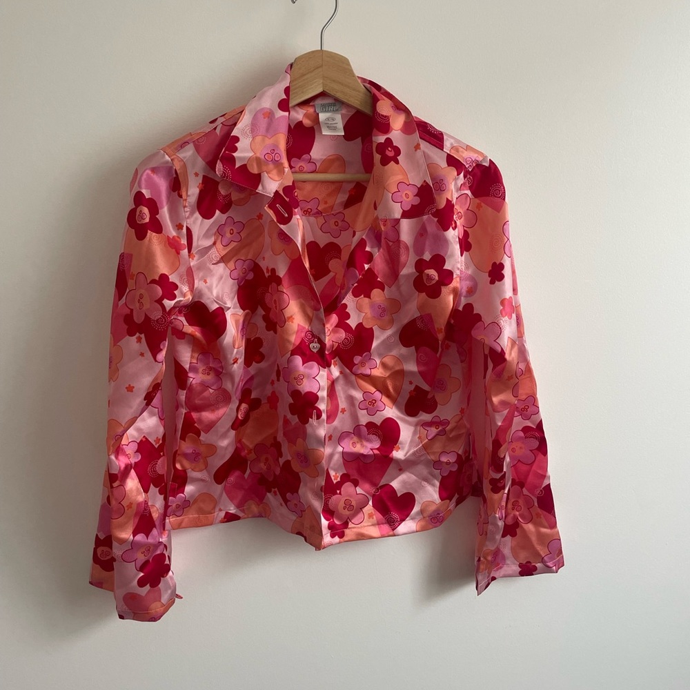 Groovy button up